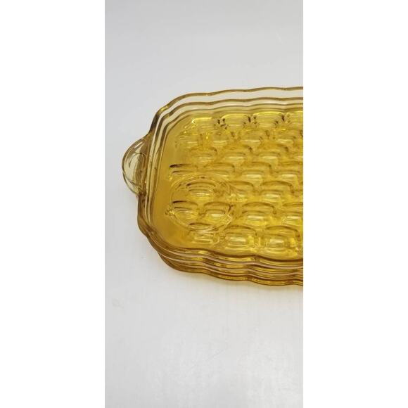 4 Vintage Federal Yorktown, Snack Tray, Amber Gold Colonial Glass Luncheon Tray - Picture 2 of 6
